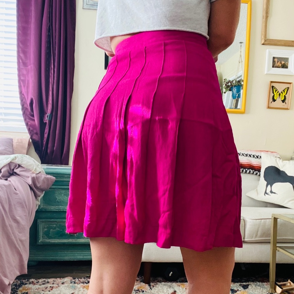 Vintage 1980’s high waisted pleaded skirt